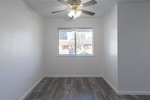 2610 Toyon St, Anderson, CA 96007 photo 9