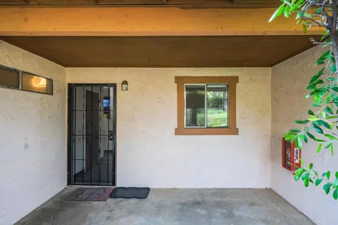 5576 Mountain View Dr, Redding, CA 96003 photo 4