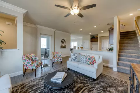 867 Congaree Ln, Redding, CA 96001 photo 6