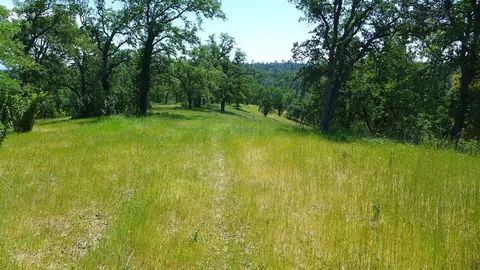 4573 Peaceful Ridge Rd, Redding, CA 96001 photo 9