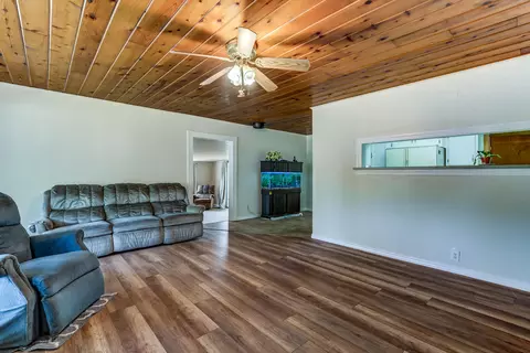 19075 Genevieve Rd, Redding, CA 96003 photo 13