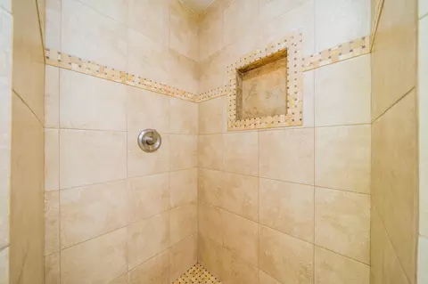 4510 Meadow Ln, Redding, CA 96001 photo 13