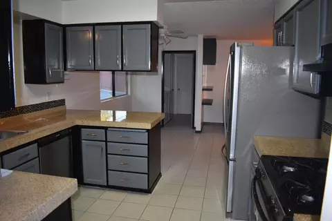 3419 Cessna Dr, Redding, CA 96001 photo 3