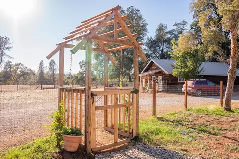 12350 Alpha Ln, Redding, CA 96003 photo 62