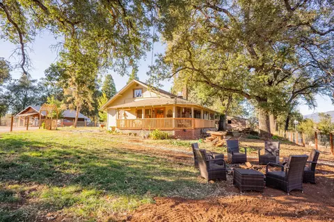 12350 Alpha Ln, Redding, CA 96003 photo 2