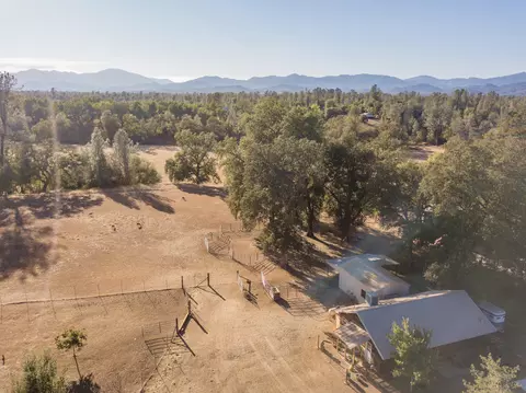 12350 Alpha Ln, Redding, CA 96003 photo 49
