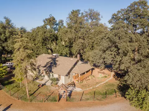 12350 Alpha Ln, Redding, CA 96003 photo 10