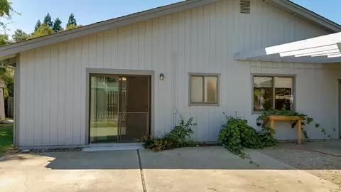 2755 Teal, Redding, CA 96001 photo 24