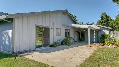 2755 Teal, Redding, CA 96001 photo 20