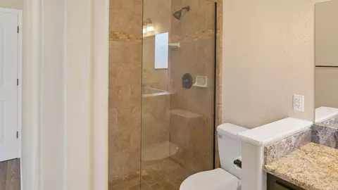 2755 Teal, Redding, CA 96001 photo 10