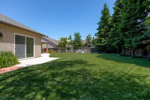 2863 Smith River Dr, Redding, CA 96002 photo 27