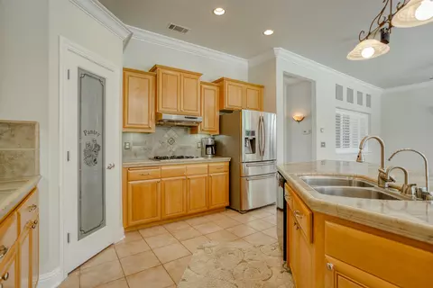 2863 Smith River Dr, Redding, CA 96002 photo 6