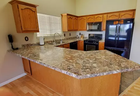 4753 Tralee Ln, Redding, CA 96001 photo 3