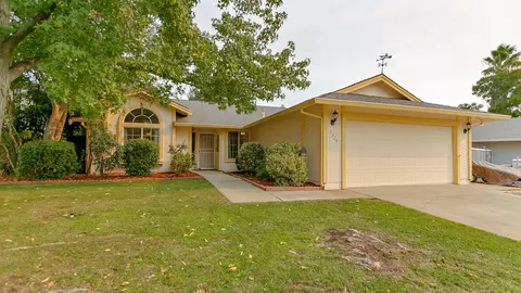 3326 Auburn Dr, Redding, CA 96001 photo 46