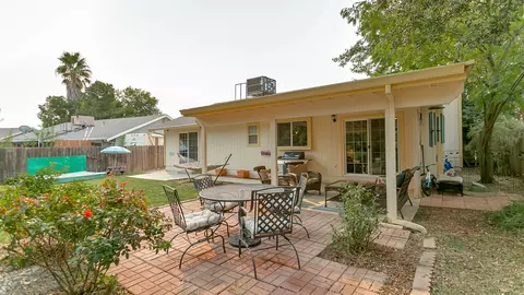 3326 Auburn Dr, Redding, CA 96001 photo 38