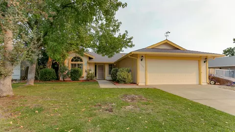 3326 Auburn Dr, Redding, CA 96001 photo 43