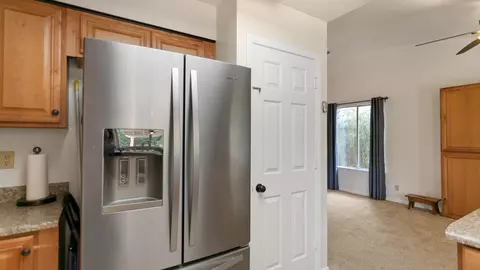 3326 Auburn Dr, Redding, CA 96001 photo 23