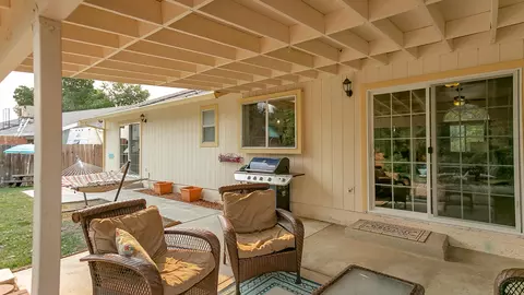 3326 Auburn Dr, Redding, CA 96001 photo 37