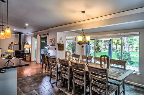 11430 Wales Dr, Redding, CA 96003 photo 20