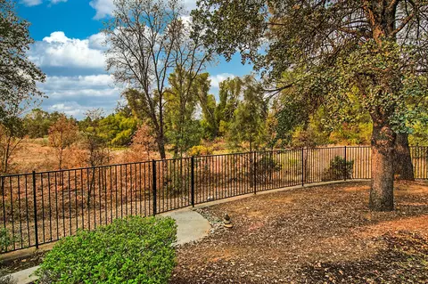 11430 Wales Dr, Redding, CA 96003 photo 62