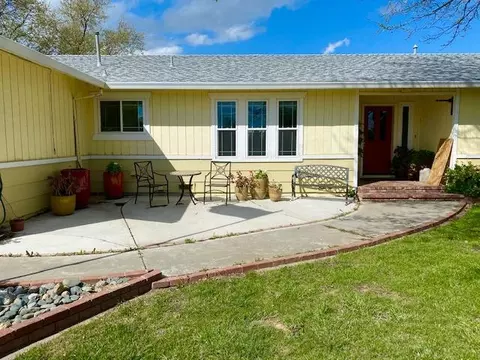 22830 Smith Ave, Gerber, CA 96035 photo 2