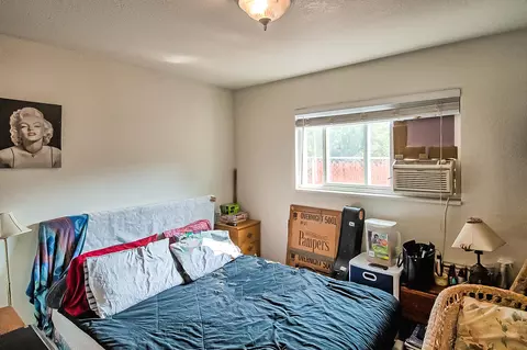 3947 Meteor St, Redding, CA 96002 photo 9