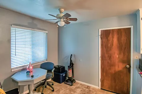 3947 Meteor St, Redding, CA 96002 photo 4