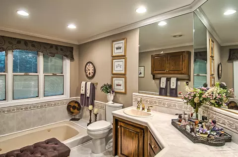 15594 Mountain Shadows Dr, Redding, CA 96001 photo 13