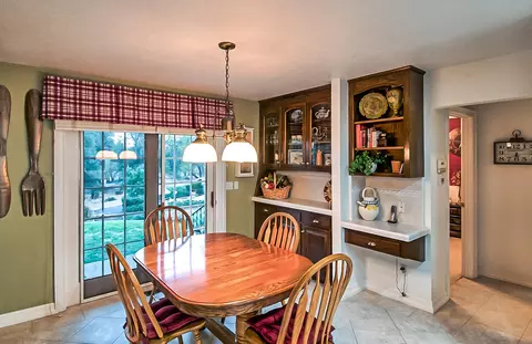 15594 Mountain Shadows Dr, Redding, CA 96001 photo 7