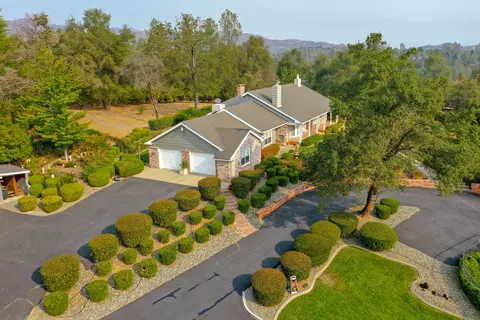 15594 Mountain Shadows Dr, Redding, CA 96001 photo 29