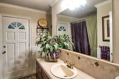 15594 Mountain Shadows Dr, Redding, CA 96001 photo 17