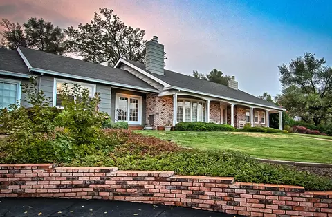 15594 Mountain Shadows Dr, Redding, CA 96001 photo 25