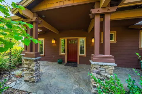 8398 Double Tree Ln, Redding, CA 96001 photo 9