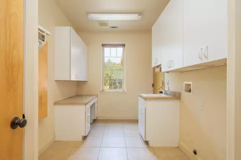 8398 Double Tree Ln, Redding, CA 96001 photo 36