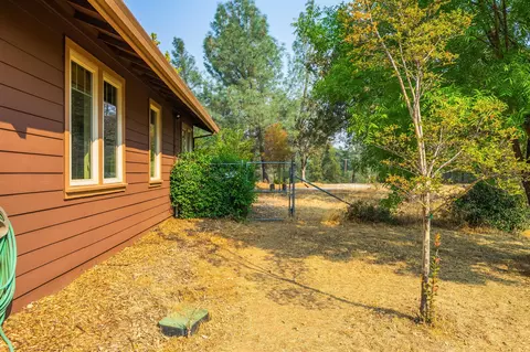 8398 Double Tree Ln, Redding, CA 96001 photo 51