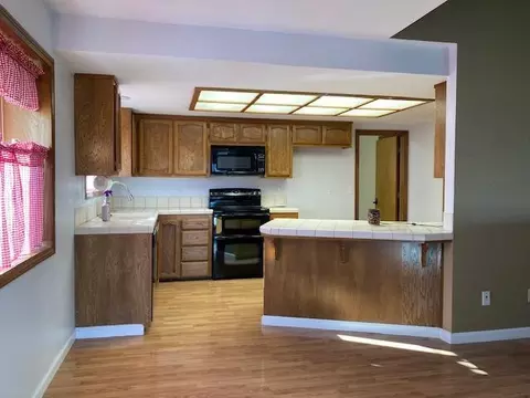 461 Teakwood Dr, Redding, CA 96003 photo 6