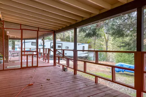 18080 Forest Rd, Lakehead, CA 96051 photo 22