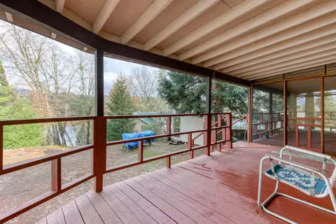 18080 Forest Rd, Lakehead, CA 96051 photo 21
