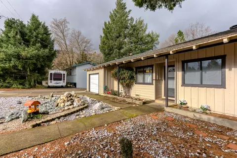 18080 Forest Rd, Lakehead, CA 96051 photo 2