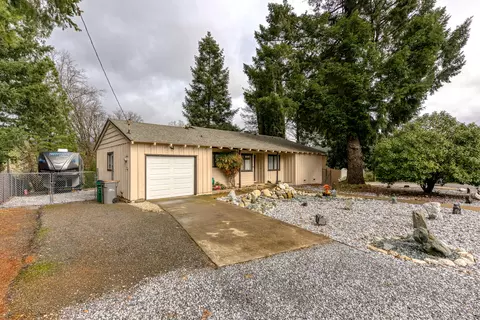 18080 Forest Rd, Lakehead, CA 96051 photo 3