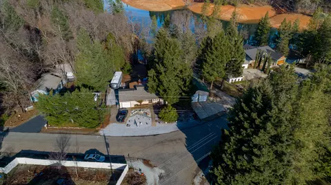 18080 Forest Rd, Lakehead, CA 96051 photo 28