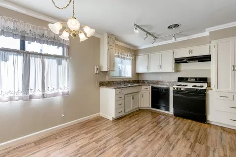18080 Forest Rd, Lakehead, CA 96051 photo 8
