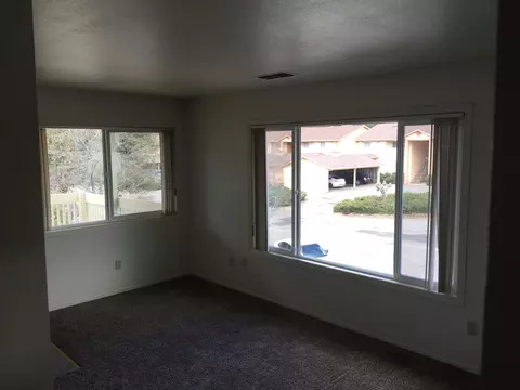 1133 Del Sol Pl, Redding, CA 96002 photo 17