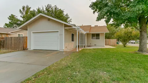 2905 Red Bud Ln, Anderson, CA 96007 photo 1