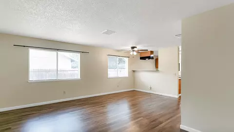 2905 Red Bud Ln, Anderson, CA 96007 photo 3