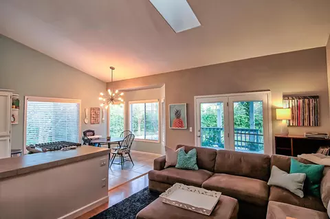 1457 Lakeside Dr, Redding, CA 96001 photo 7