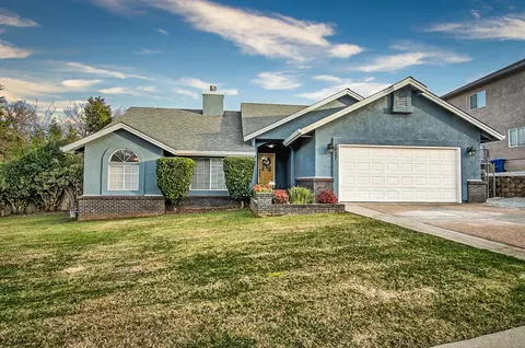 1457 Lakeside Dr, Redding, CA 96001 photo 1