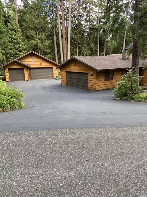 160 Lakeview Dr, Trinity Center, CA 96091 photo 3