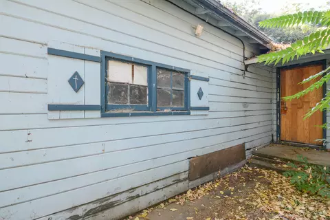4580 E Bonnyview Rd, Redding, CA 96001 photo 2