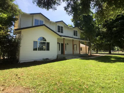 3030 Mateo Ct, Anderson, CA 96007 photo 2